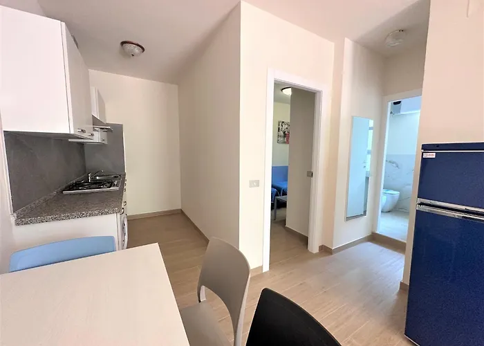 With Private Entrance In *